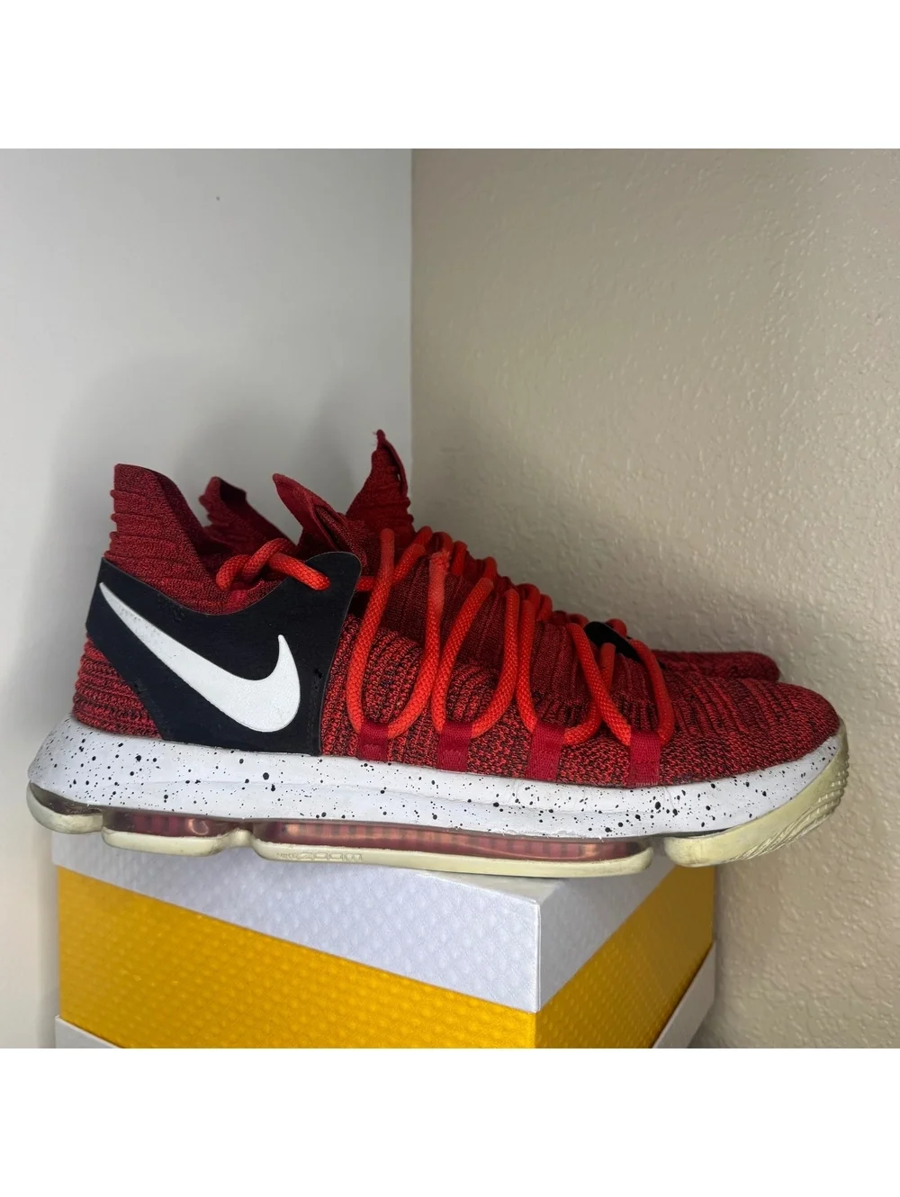 Nike KD 10 University Red Black White Men’s Basketball Shoes Preowned